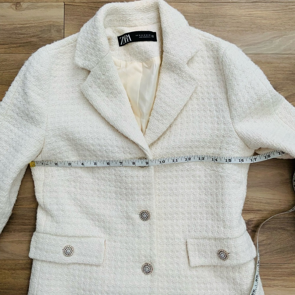 Zara Wool Blend Jewel/Gold Button Textured Blazer Ivory - Picture 10 of 12